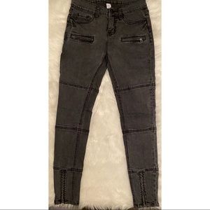 BDG Jeans